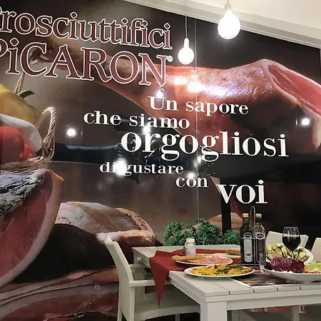 Prosciutti Picaron Maison d'hôtes